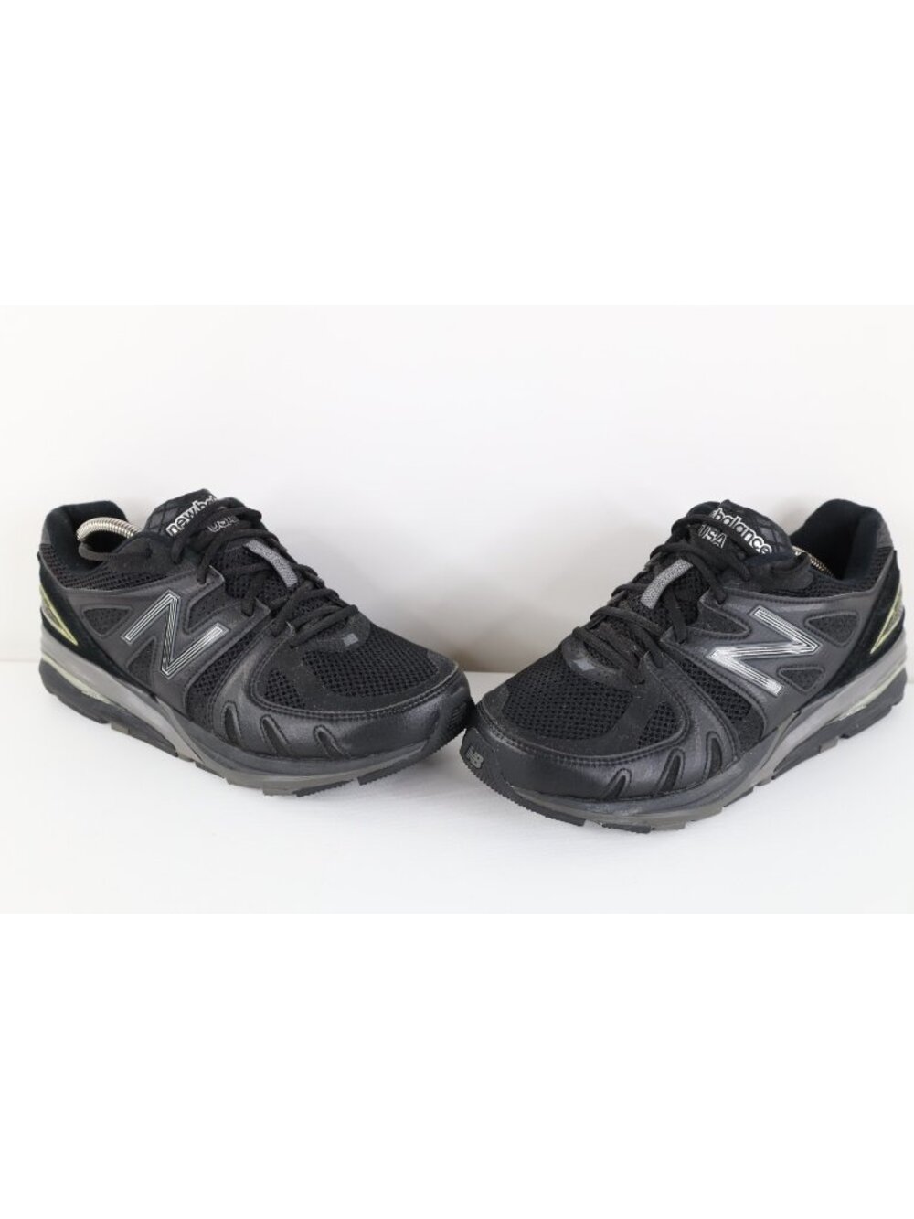Vintage New Balance 1540 Heritage Mens 10 4E Running Jogging Shoes Black USA